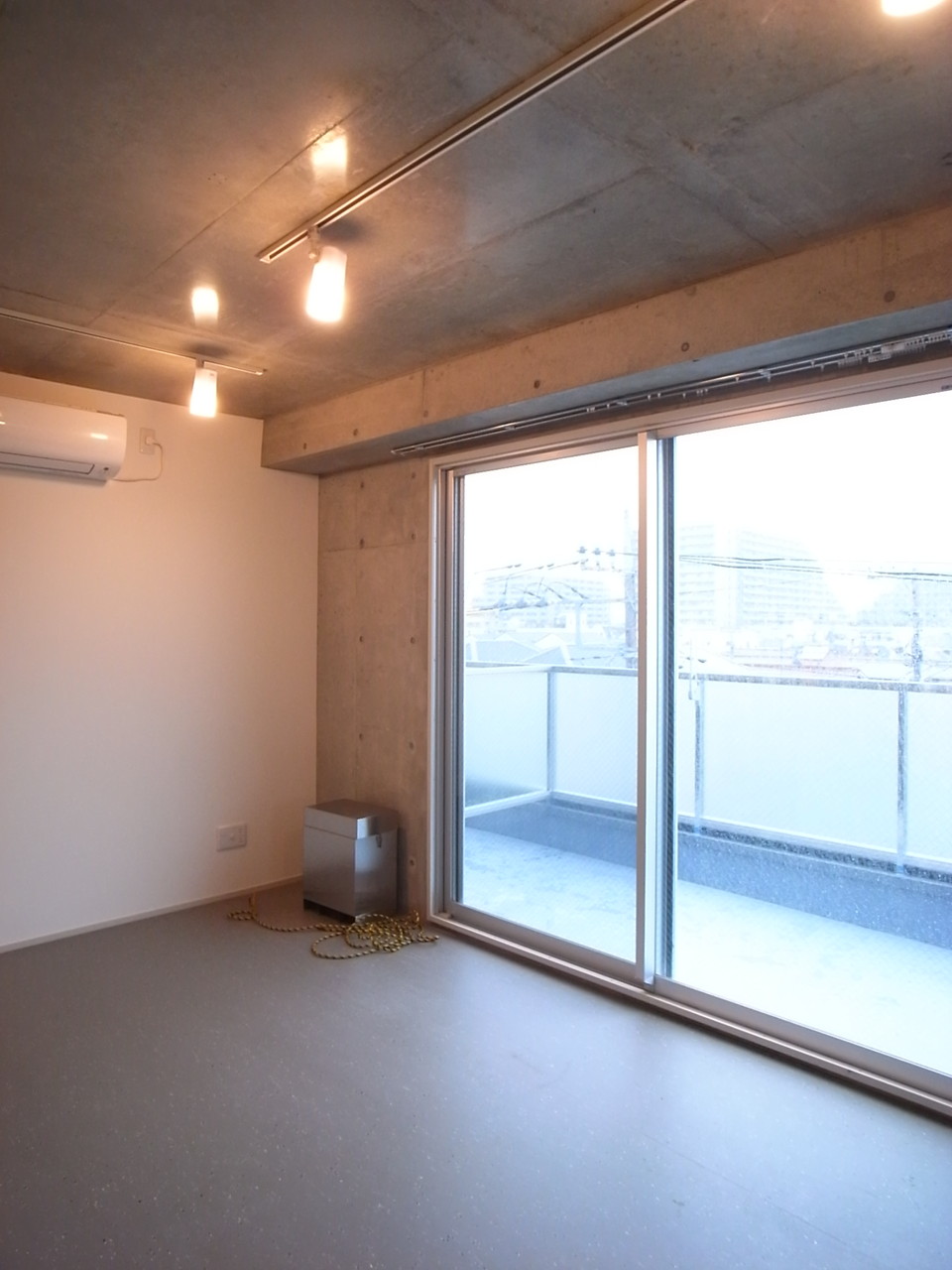 N bldg. 405の写真3