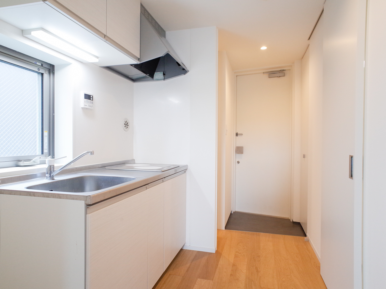 REUGE　NOIR 407の写真4