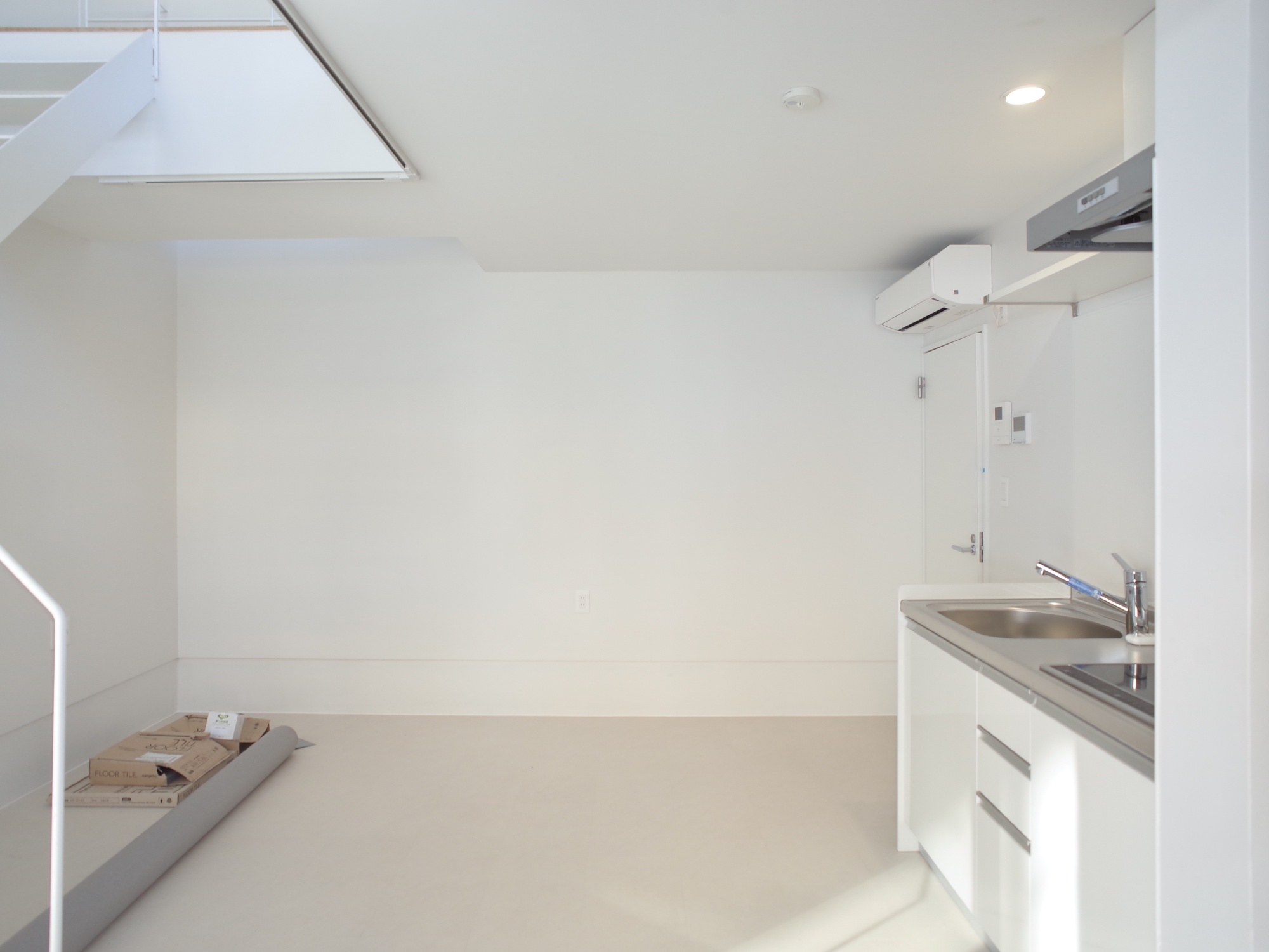 COLLAGE  HOUSE　102の写真2