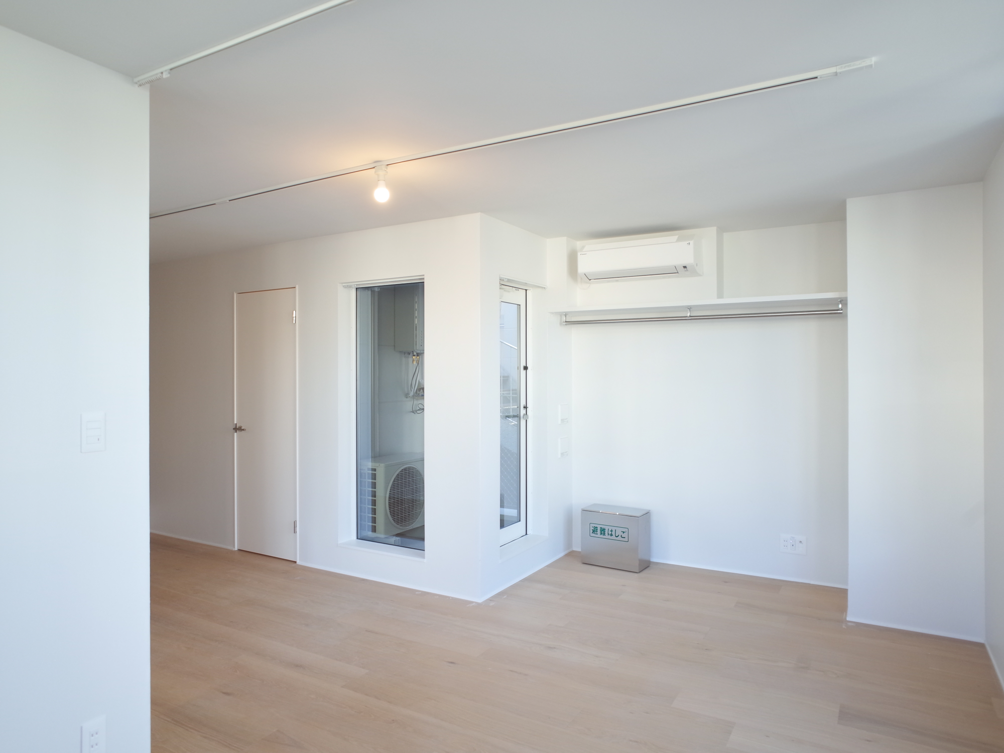 COLLAGE  HOUSE　201の写真2