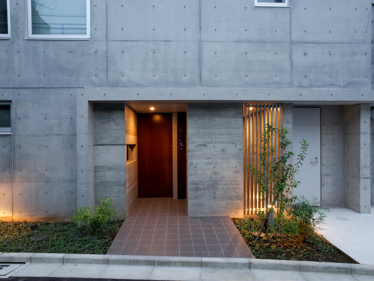 JR中央・総武線 高円寺 徒歩 11分 L  304