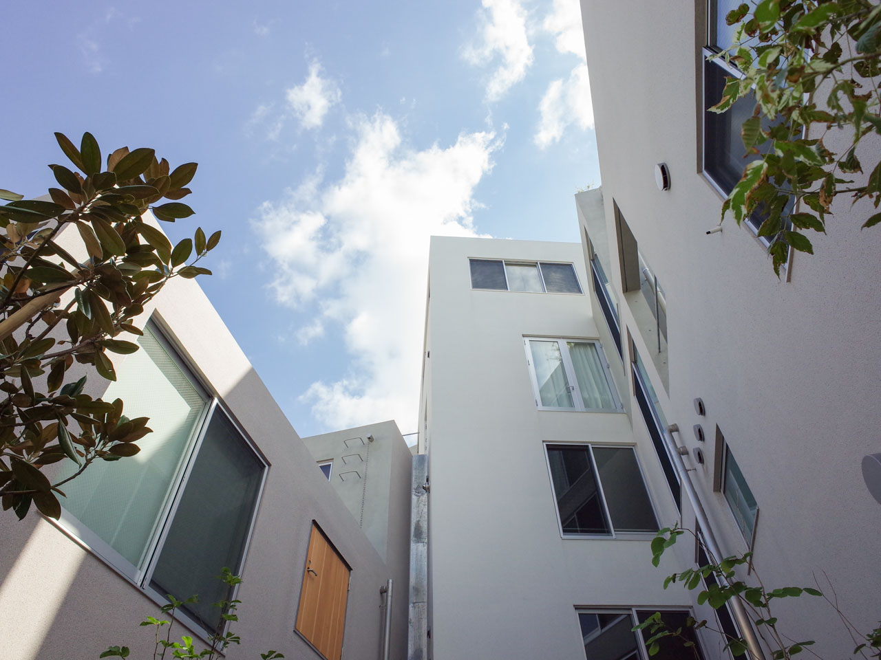 東急田園都市線 三軒茶屋 徒歩 7分 KAMIUMA PLACE 311