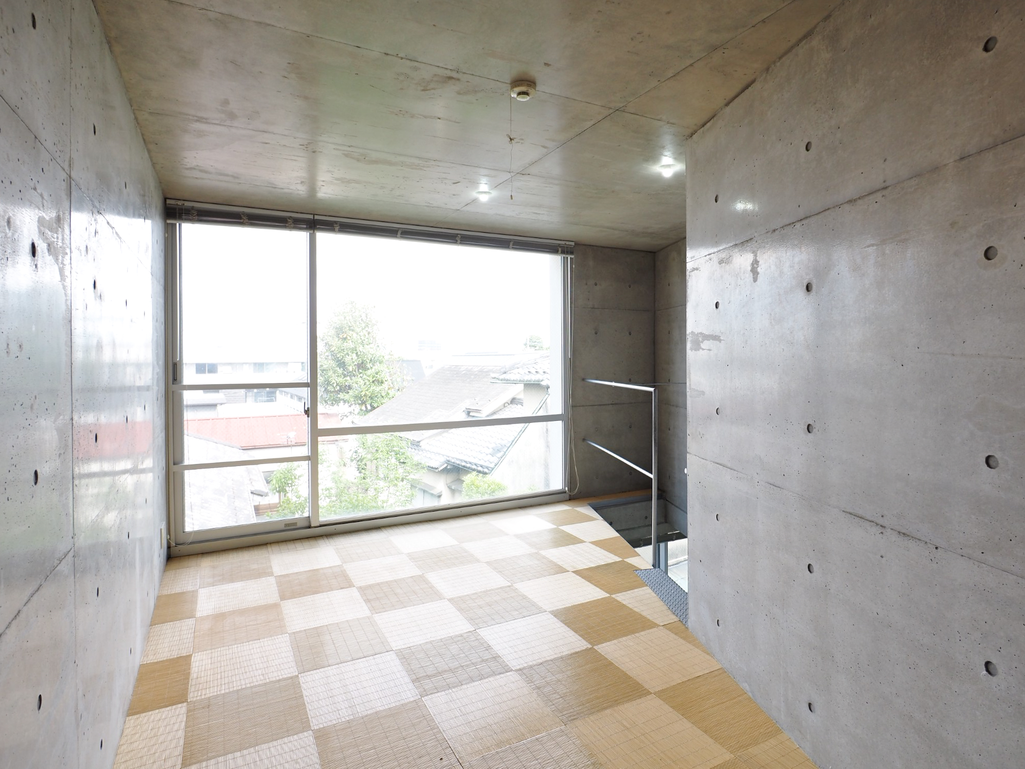 東急田園都市線 駒沢大学 徒歩 3分 circo　204