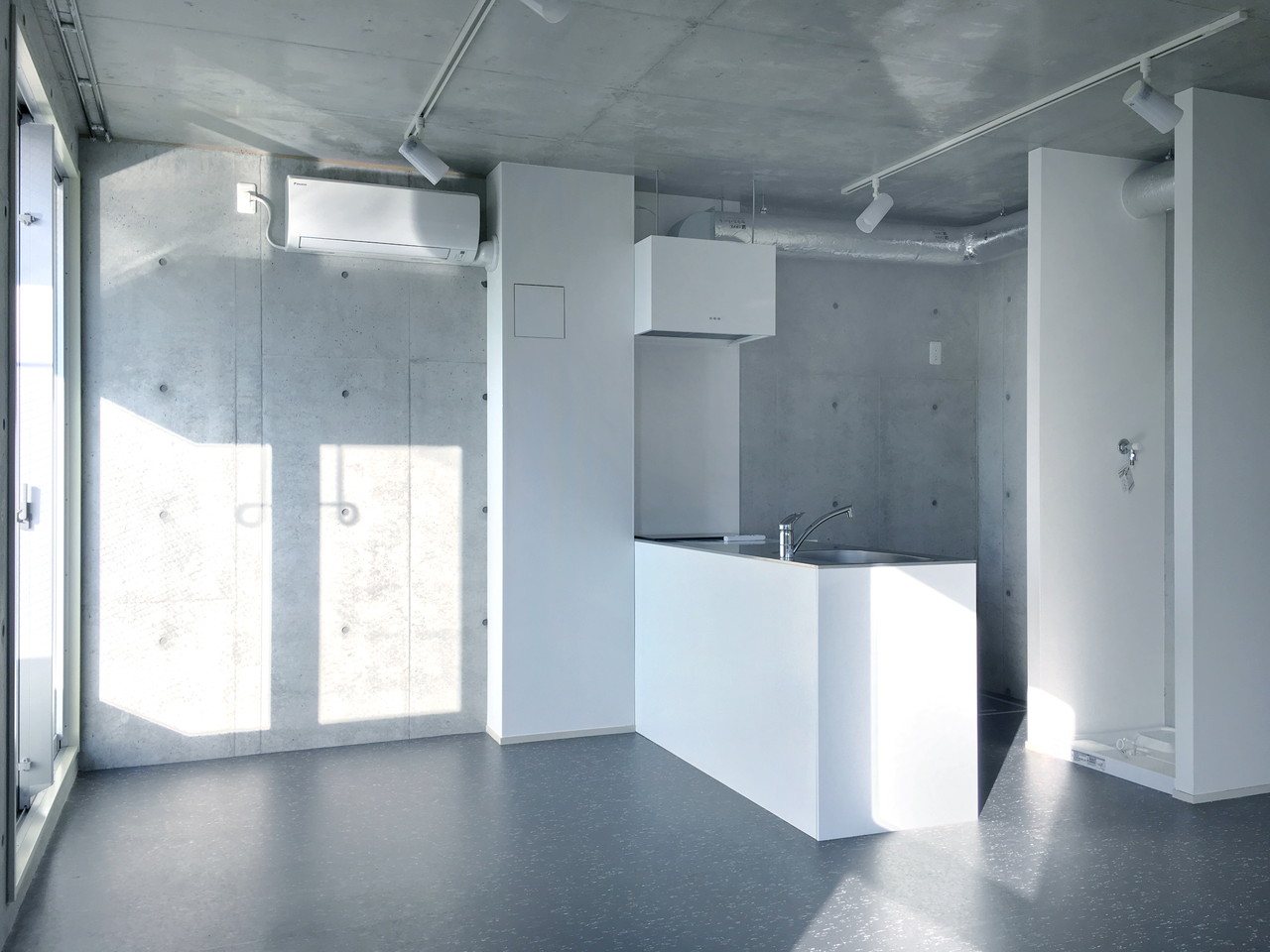 N bldg. 301の写真1