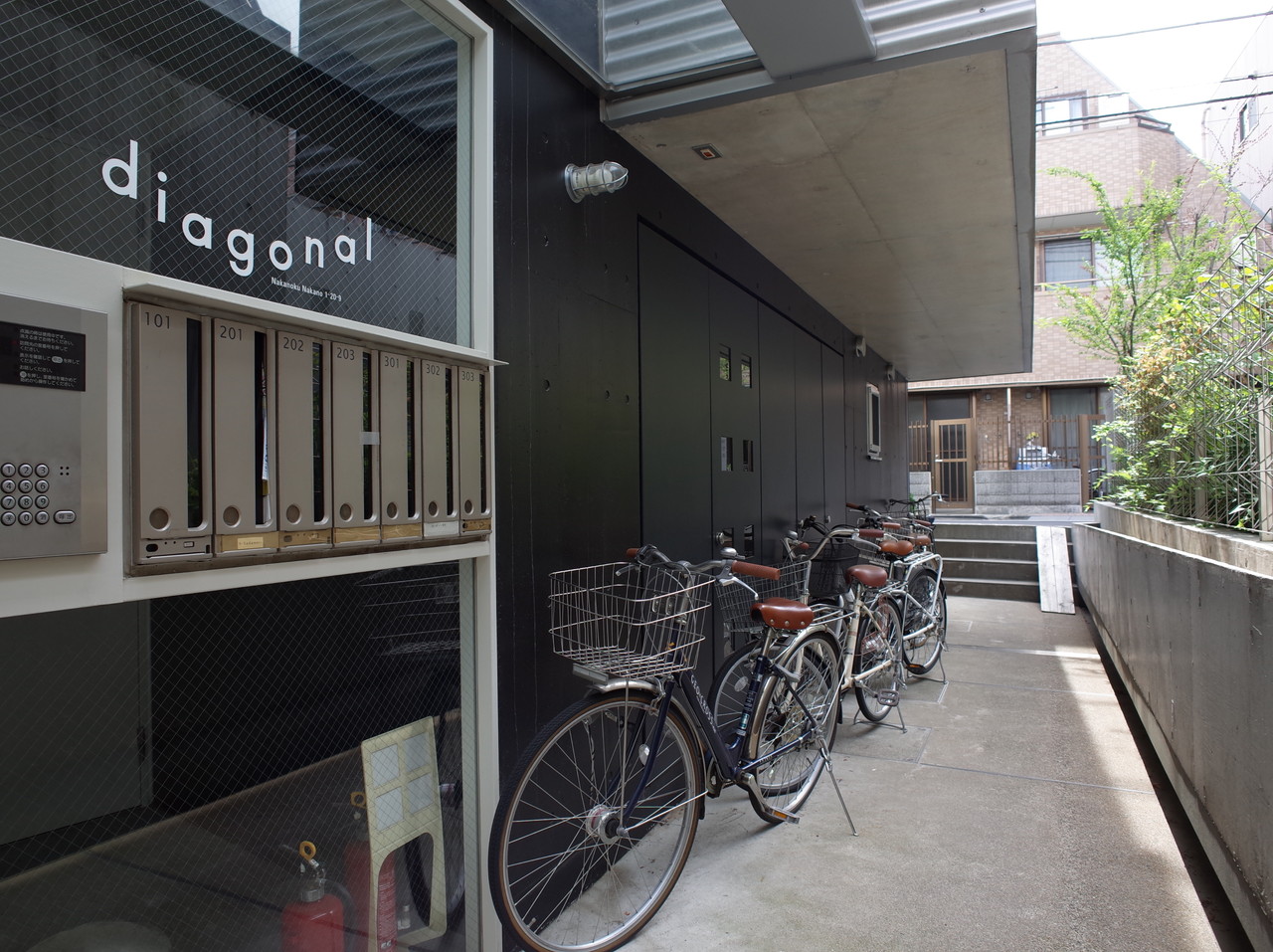 diagonal 303の写真13