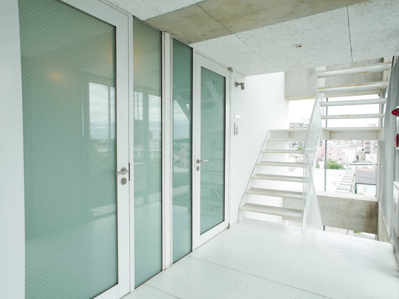 FRAMES 502の写真11