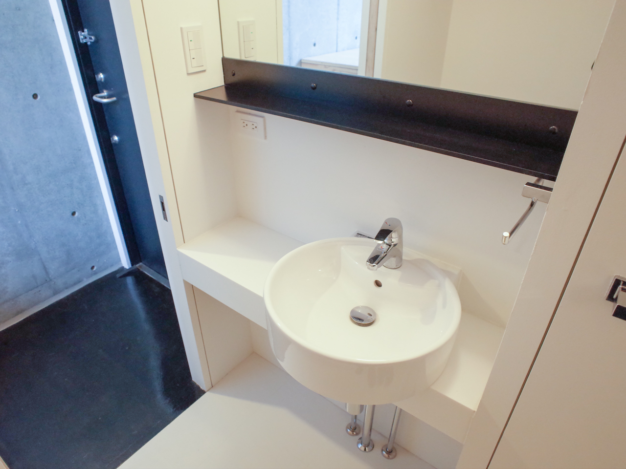 SL Court 203の写真9