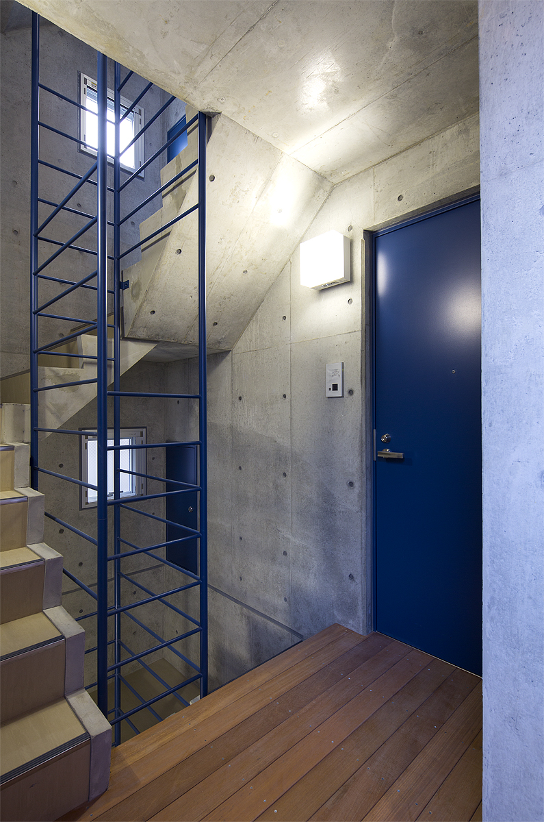 N bldg. 305の写真6