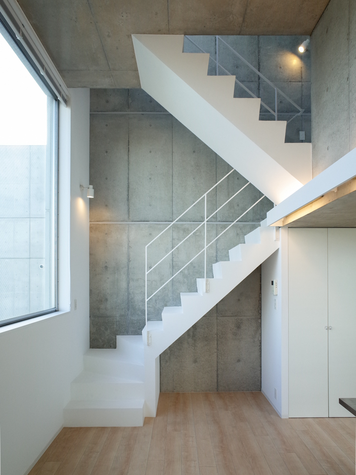 ATRIA 202の写真1